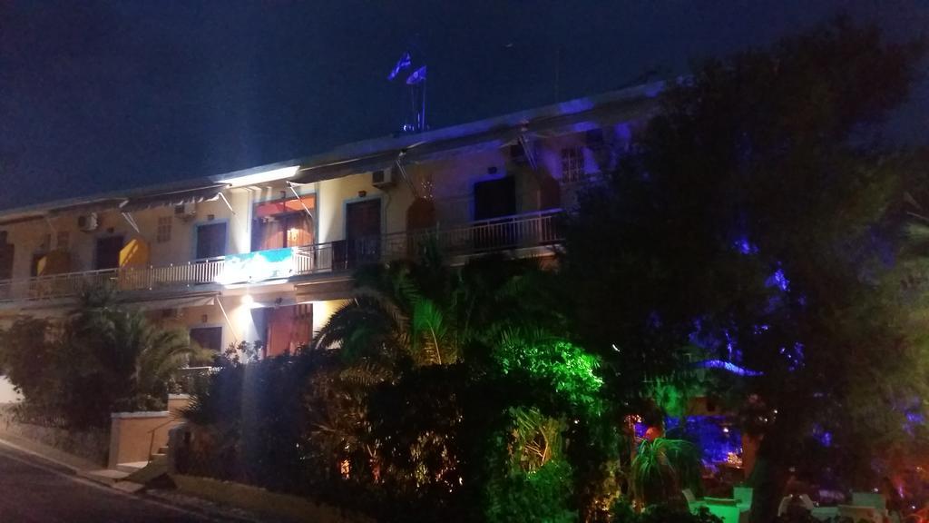 Hotel Possidon Aegina Экстерьер фото