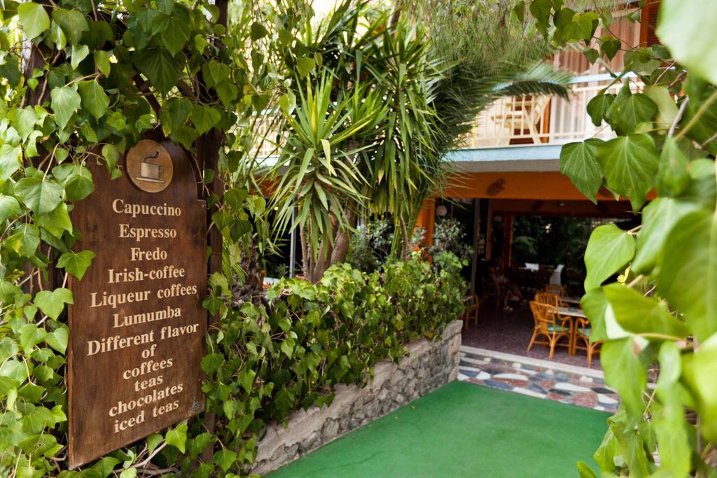Hotel Possidon Aegina Экстерьер фото